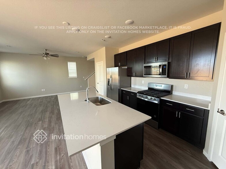 Building Photo - 318 Grayson Ave