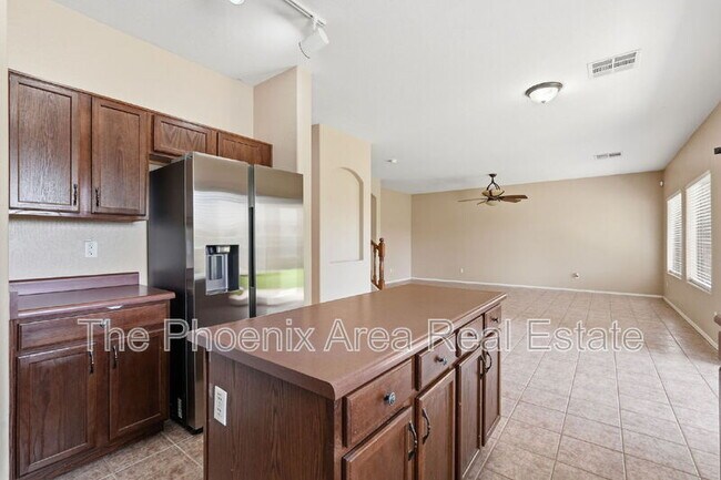 Building Photo - 3061 W Jasper Butte Dr