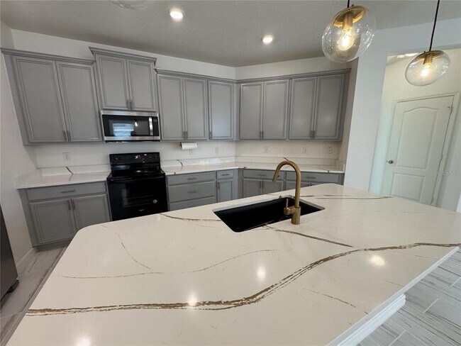 Building Photo - 279 Sunfish Dr