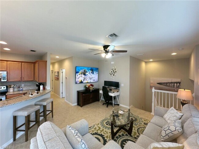 Building Photo - 1431 Santiago Cir