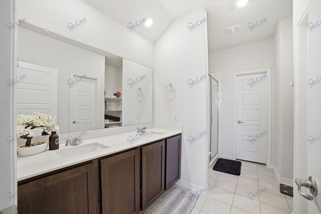 Building Photo - 783 Fort Ln