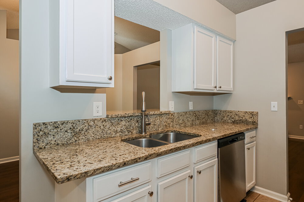 Building Photo - 3123 Olde Sutton Parke Dr