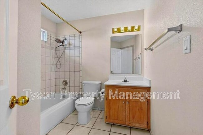Building Photo - 10409 Cedar Springs Dr NW