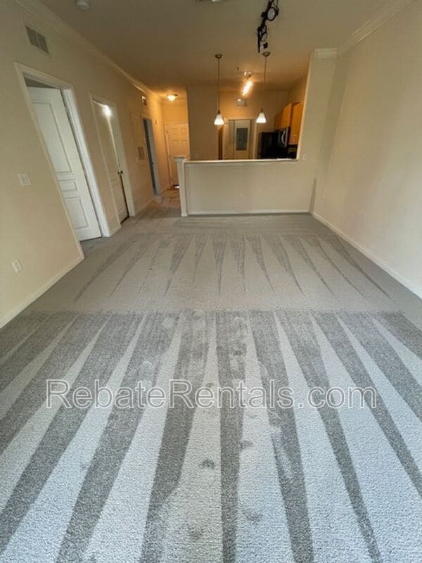 Building Photo - 8290 Gate Pkwy W