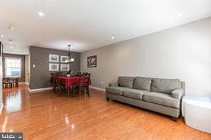 Building Photo - 81 Hearthstone Ln