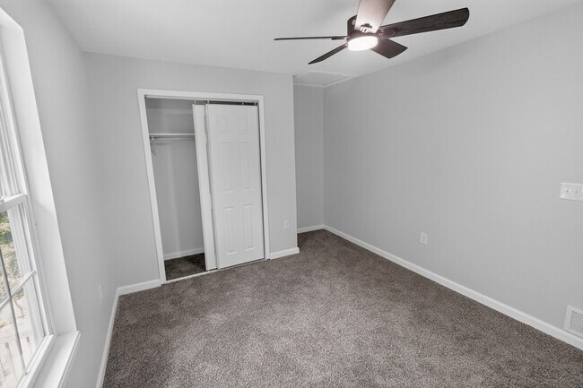 Building Photo - 5316 Godas Cir