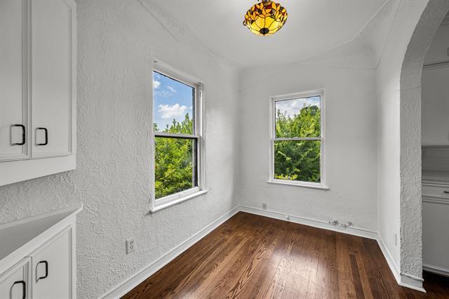 Building Photo - 3458 Normandy Ave