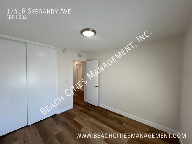 Building Photo - 17418 Sybrandy Ave