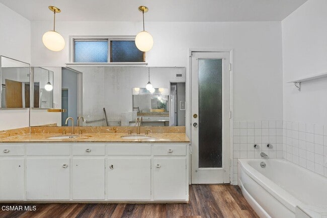 Building Photo - 5708 Wilhelmina Ave