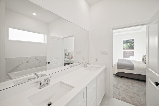 Building Photo - 3506 Talia Wood Ct