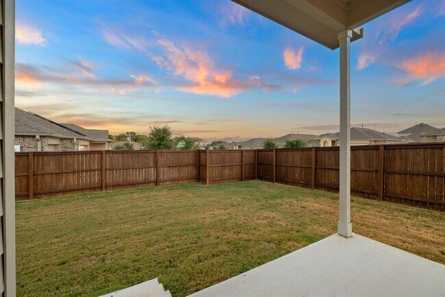 Building Photo - 1428 Chad Dr