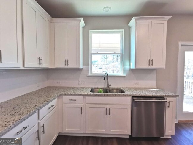 Building Photo - 4376 Waxwing St