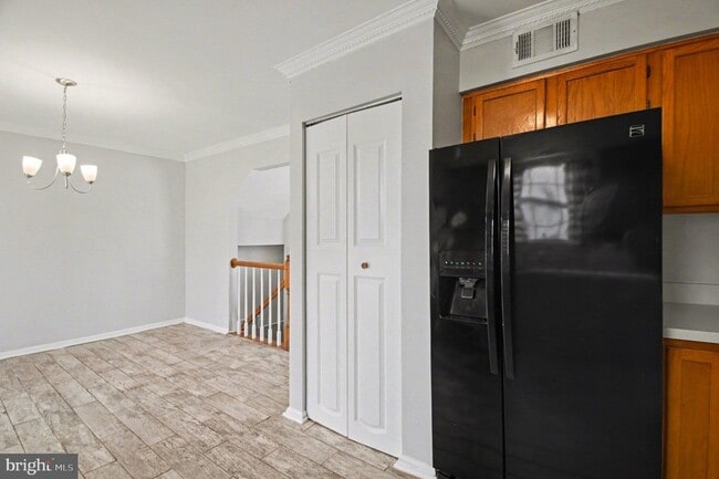 Building Photo - 3648 McDowell Ct