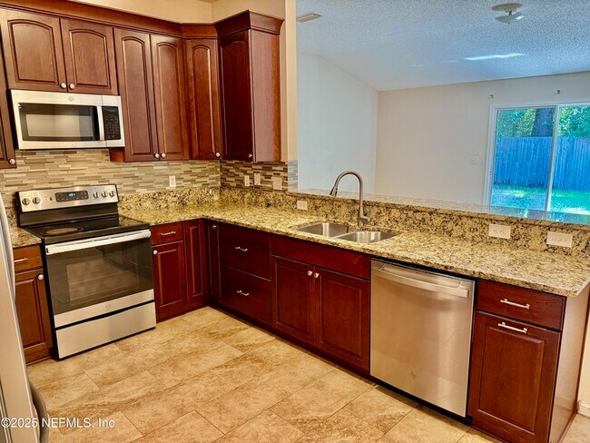 Building Photo - 1143 Summer Springs Drive