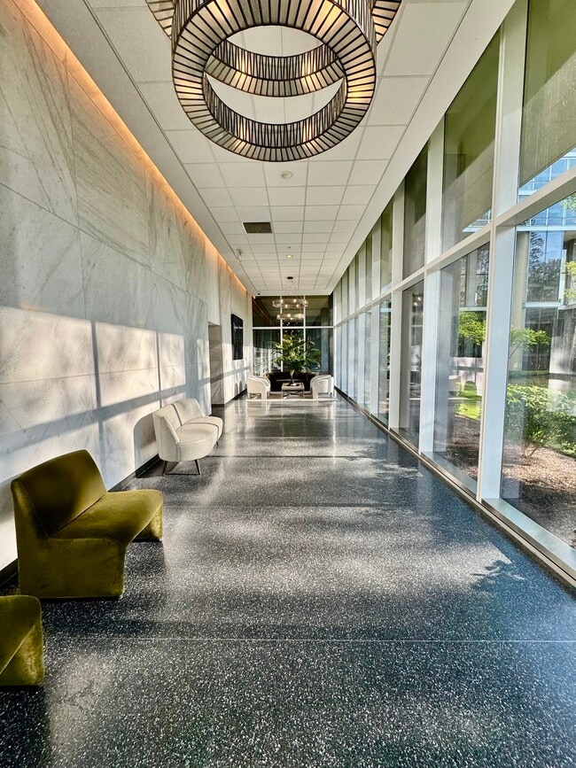 Building Photo - 9655 Woods Dr