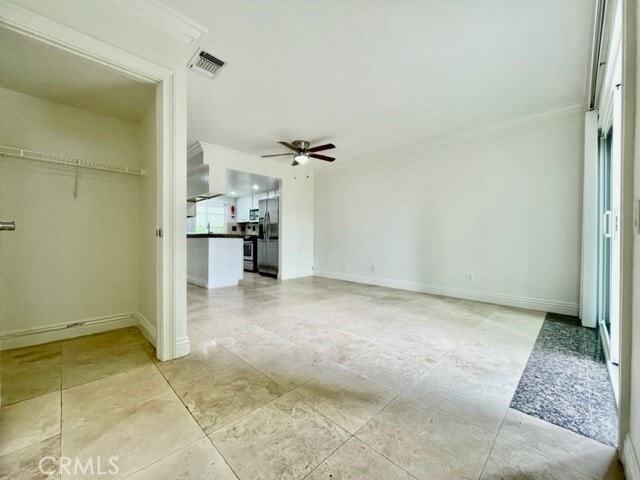 Building Photo - 2558 Orange Ave