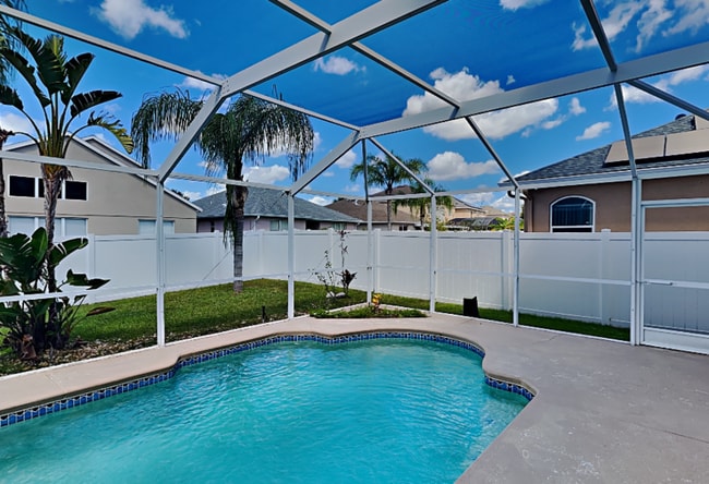 Building Photo - 1735 White Heron Bay Cir