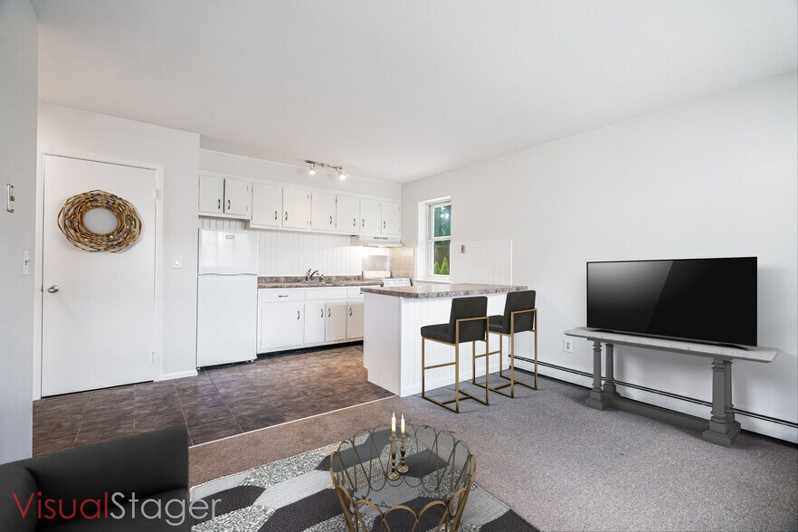Kitchen and Living Room - 18 Fairfield Ave