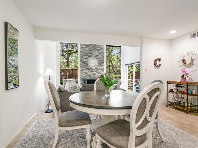 Building Photo - 8314 Bent Tree Rd