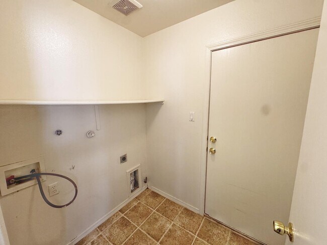 Building Photo - 2309 Iron Gate Trail SW