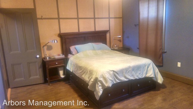 Building Photo - 2 br, 1.5 bath House - 297 42nd Street