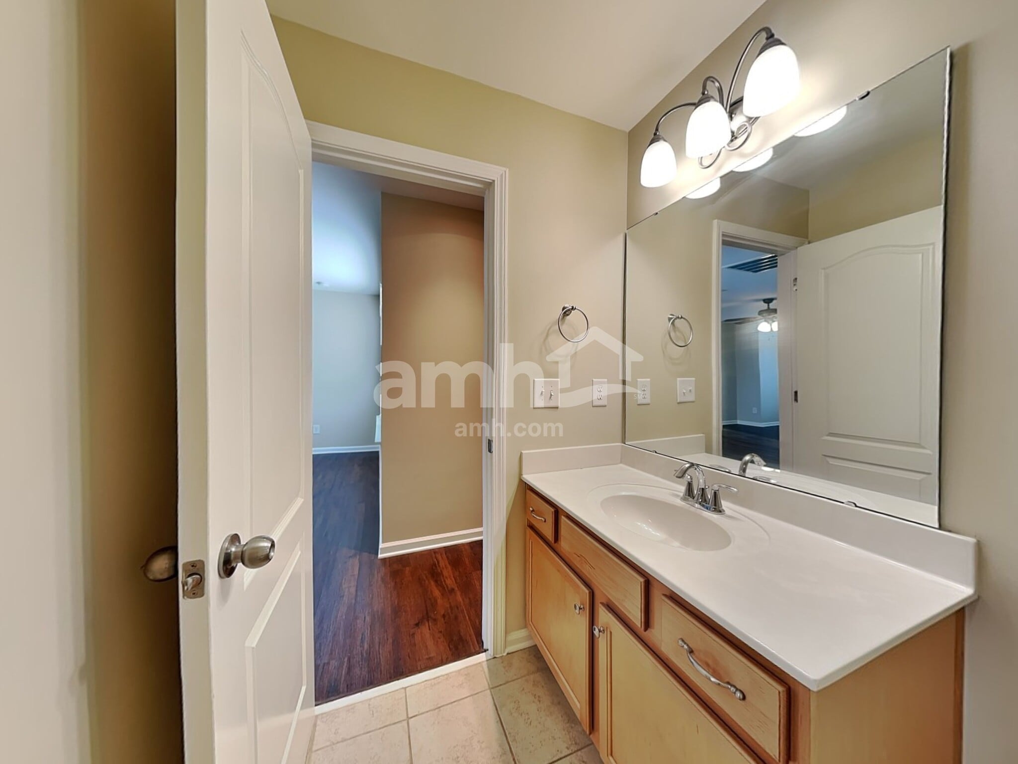 Building Photo - 1613 Deer Meadows Dr