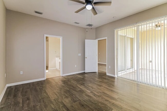 Building Photo - 21301 Neff Ct