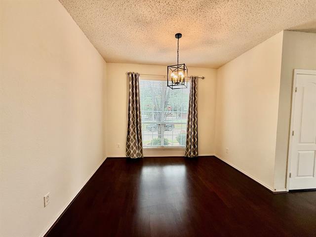Building Photo - 3900 Braxton Ln