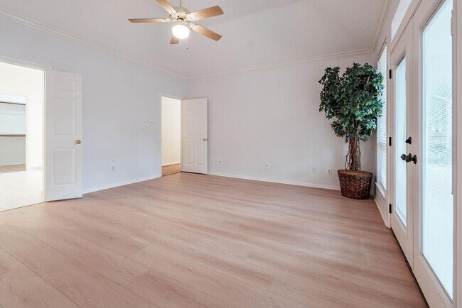 Building Photo - 127 S Copperknoll Cir