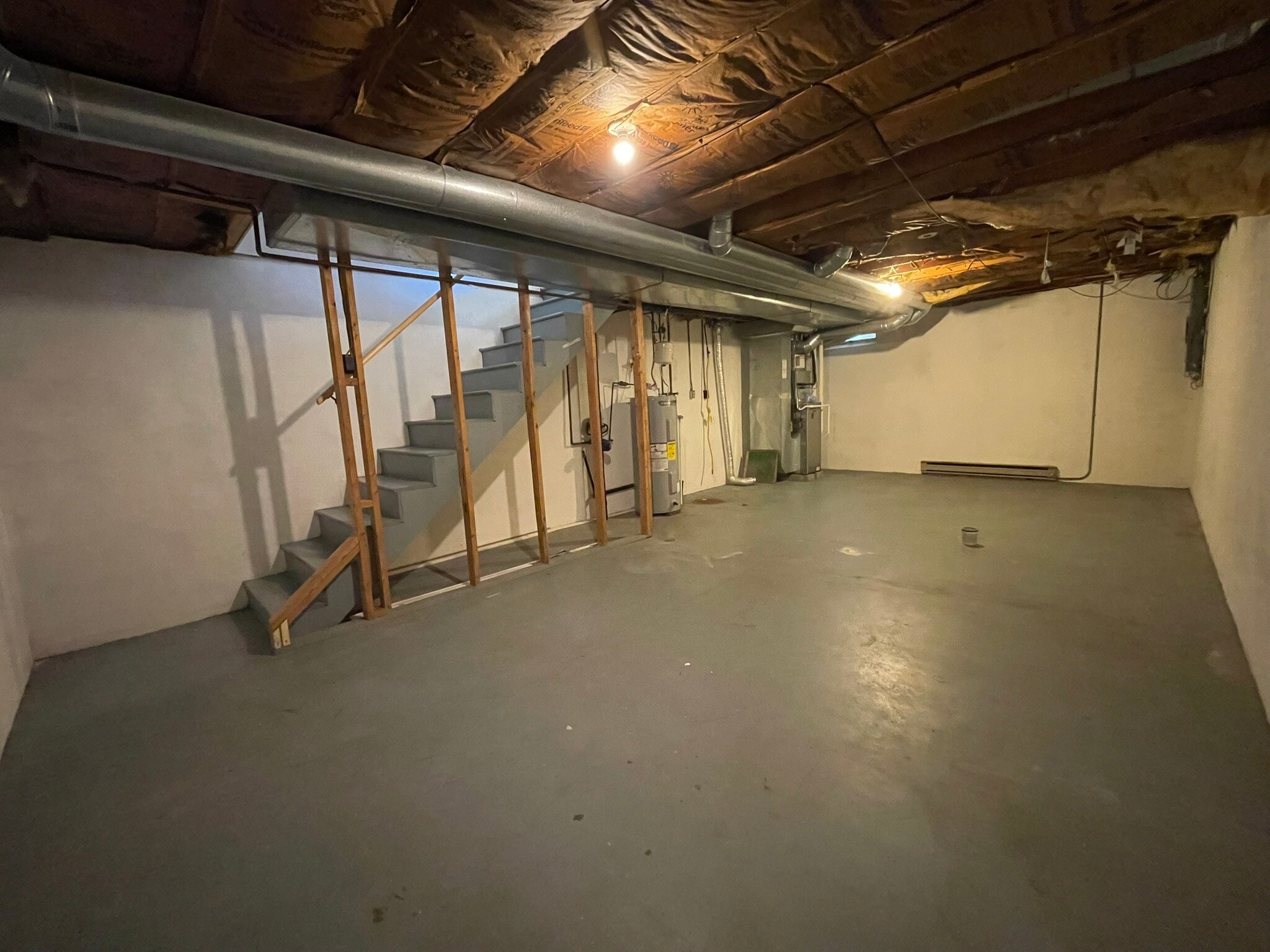 Building Photo - 433 Cedarcrest Dr