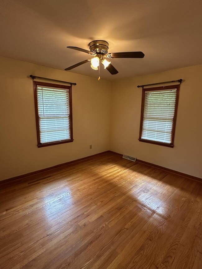 Building Photo - 2835 Anderson Hwy