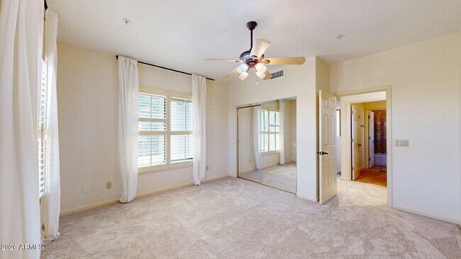 Building Photo - 8100 E Camelback Rd