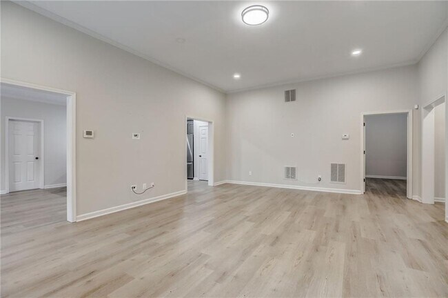 Building Photo - 128 Gold Springs Ct