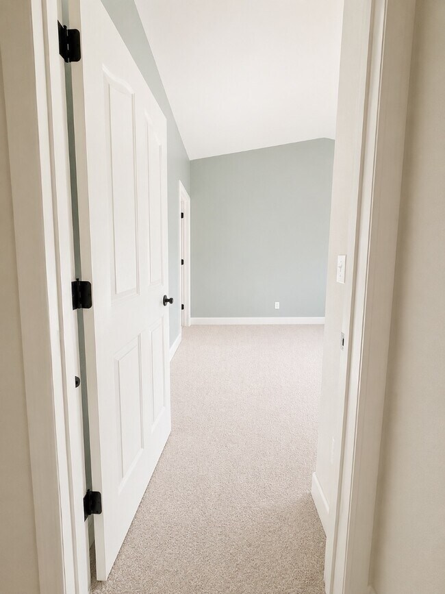 Building Photo - 6800 N Spurwing Loop