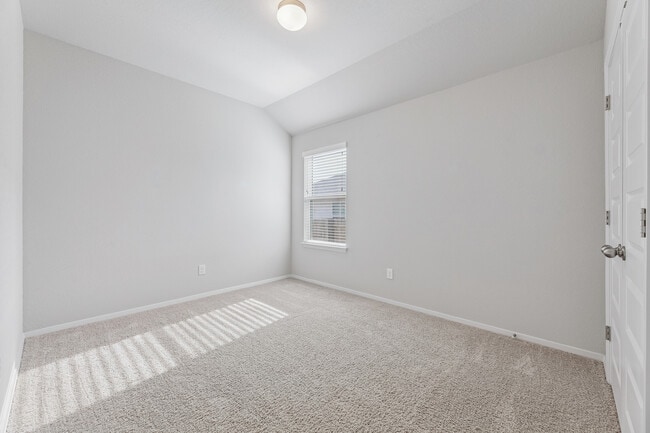 Building Photo - 359 Spiny Lizard Ln