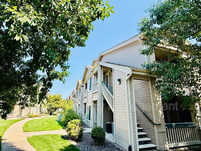 Building Photo - 1146 Opal St