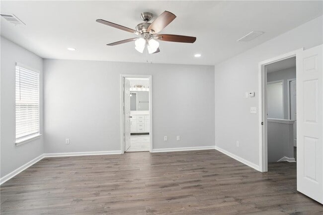 Building Photo - 373 Weatherstone Pl