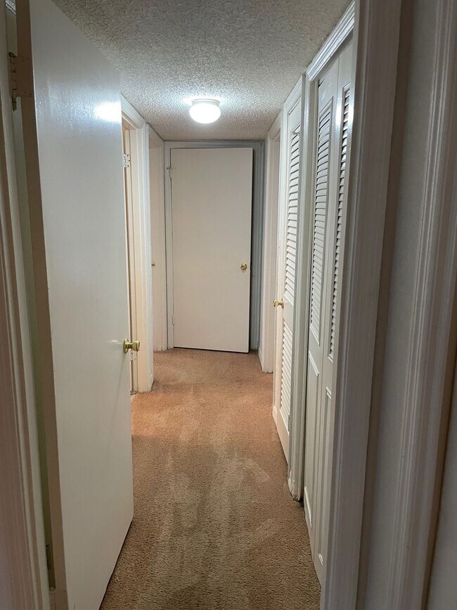 Building Photo - Ground Floor Two bedroom condo