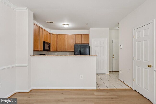Building Photo - 15503 John Diskin Cir