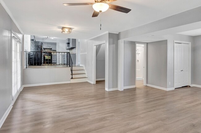 Building Photo - 3401 Shakertown Rd