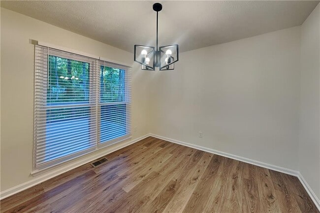 Building Photo - 4928 Olde Mill Dr