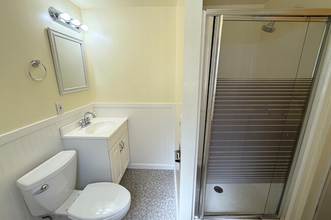 Building Photo - Beautifully Remodeled 4-Bedroom Home with Bonus Family Room & Large Private Yard in South San Fra...