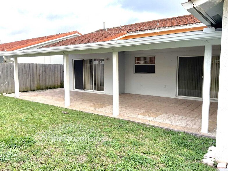 Building Photo - 14490 SW 174th Terrace