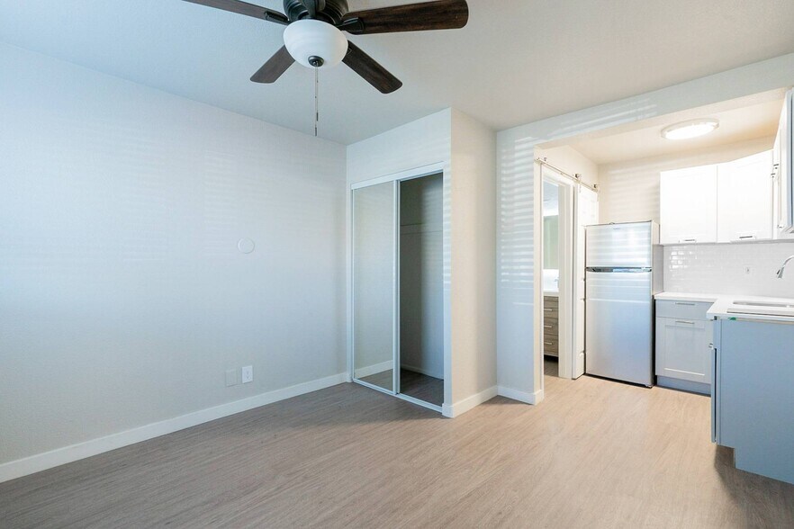 Sunset Sound Studio Apartments 2323 E Van Buren St Phoenix AZ 85006 Apartment Finder