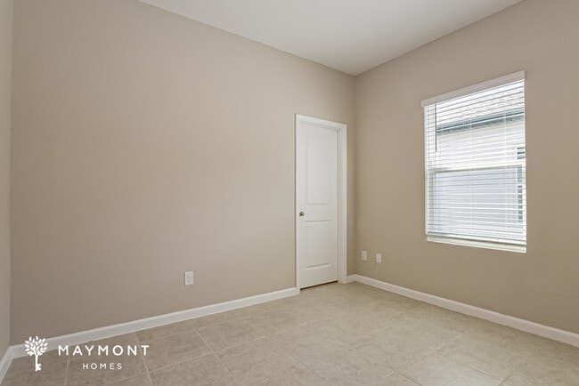 Building Photo - 2628 Island Walk Dr