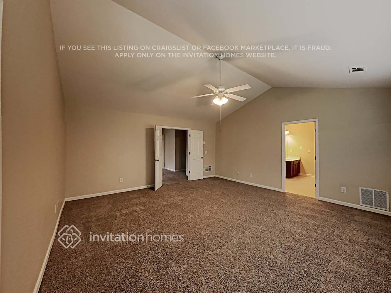Building Photo - 1792 Sahale Falls Dr