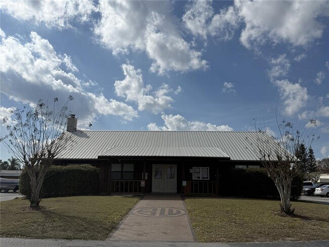 Building Photo - 5314 Croton St