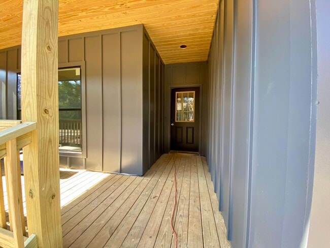 Building Photo - 232 Sylvan Rd