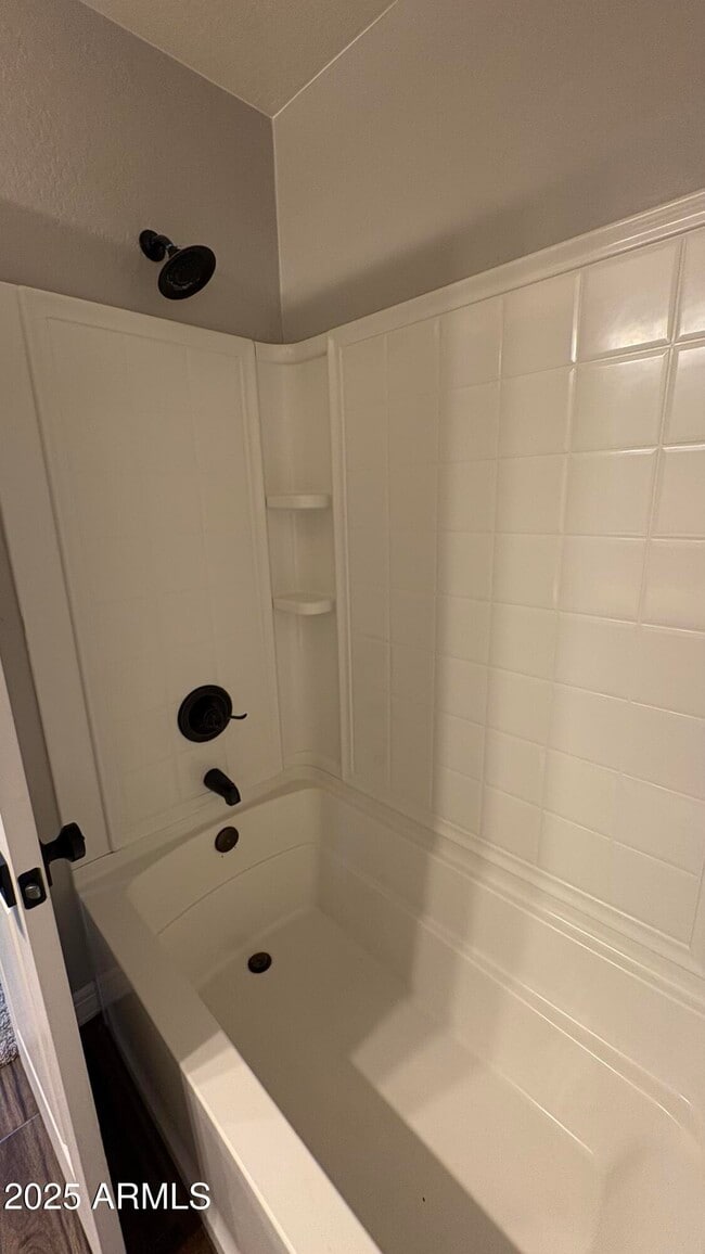 Building Photo - 11460 W St John Rd