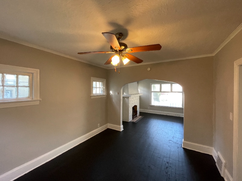 Building Photo - 3437 E 103rd St